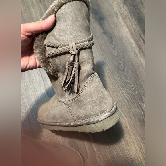 COPY - Arizona Jean Co. Siesta Tan/beige Boot
Womens Size 9 Memory Foam - Picture 9 of 11